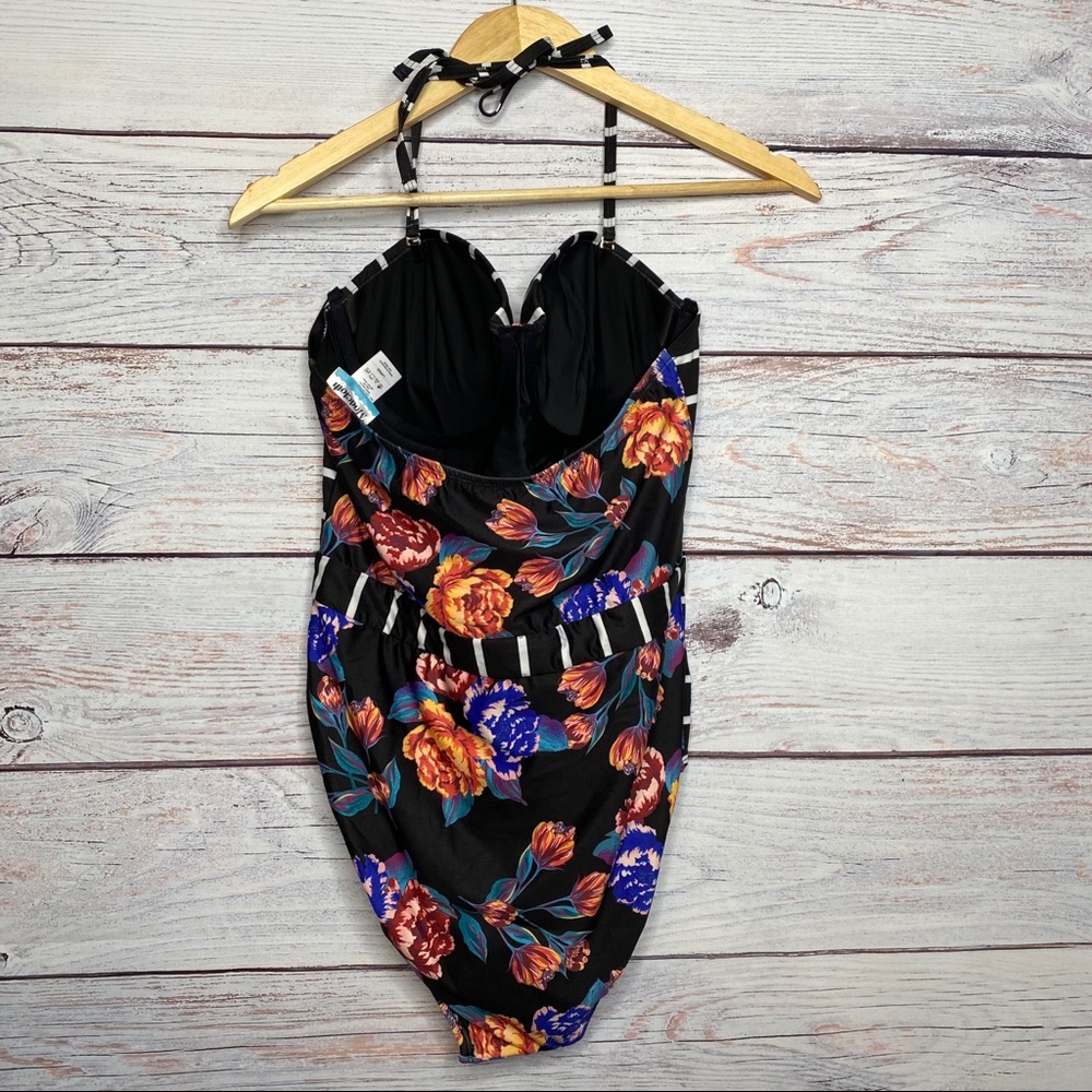 ModCloth Black Floral Stripped One-Piece Swimsuit - Picture 7 of 9